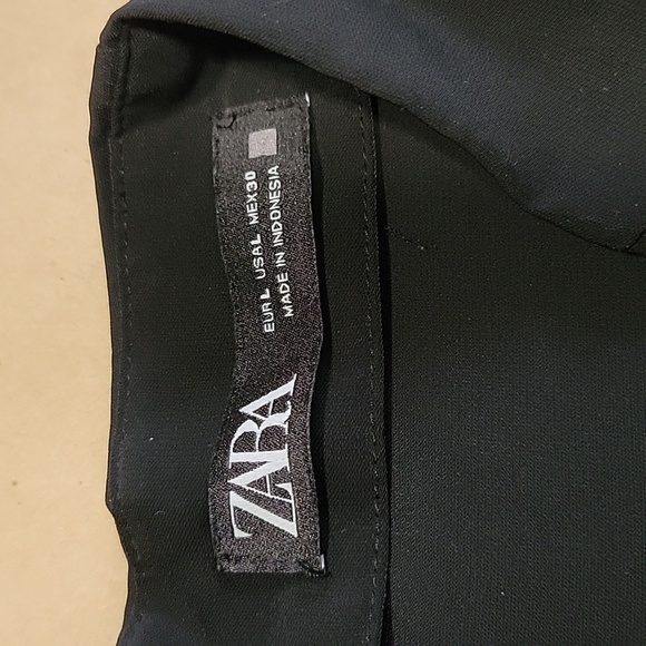 Zara Size L Black Midi Skirt, Ruched Front Side with Gold Decorative Buttons - Picture 9 of 11